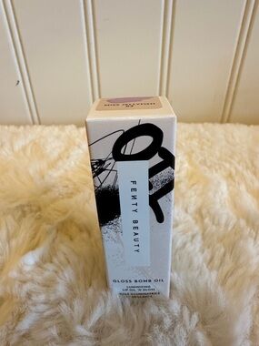 Fenty Beauty Gloss Bomb Oil - Miss Jellyfish Peachy Pink
